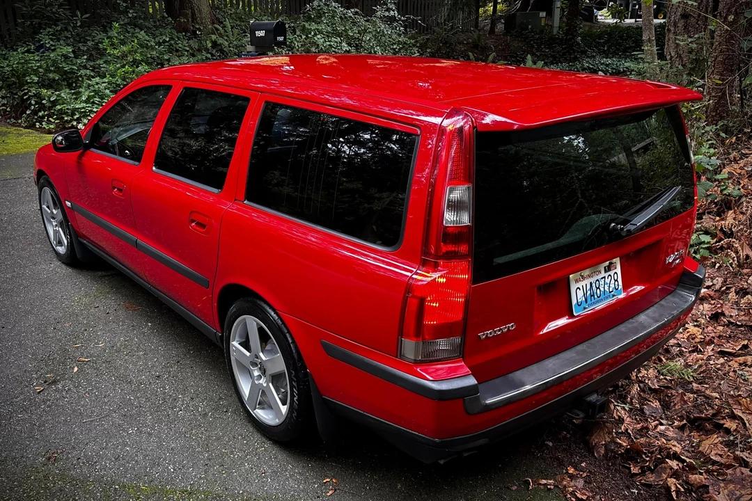 2004 Volvo V70 R 2nd Gen - Image 4 of 31