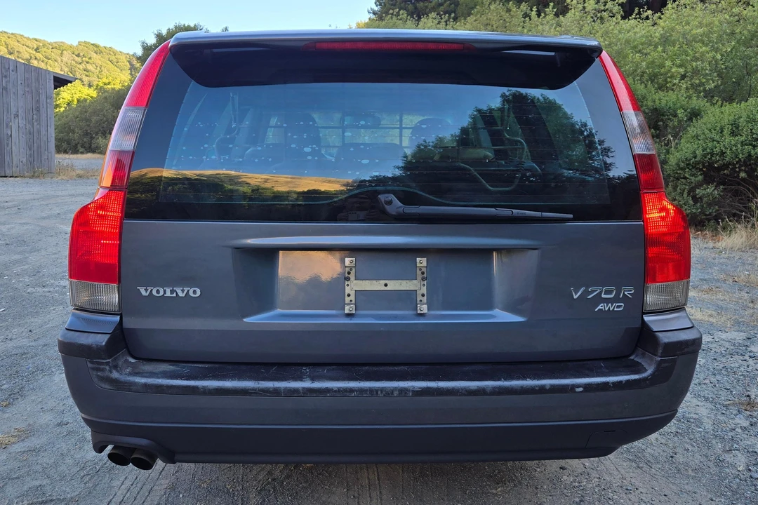 2004 Volvo V70 R 2nd Gen - Image 5 of 31