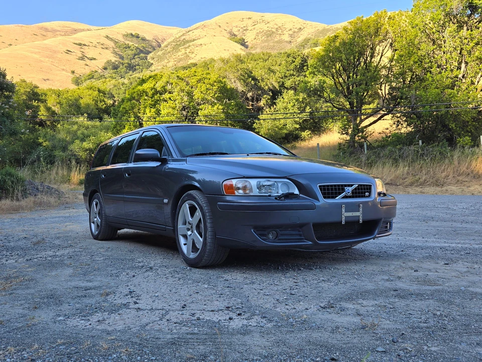 2004 Volvo V70 R 2nd Gen - Image 14 of 31