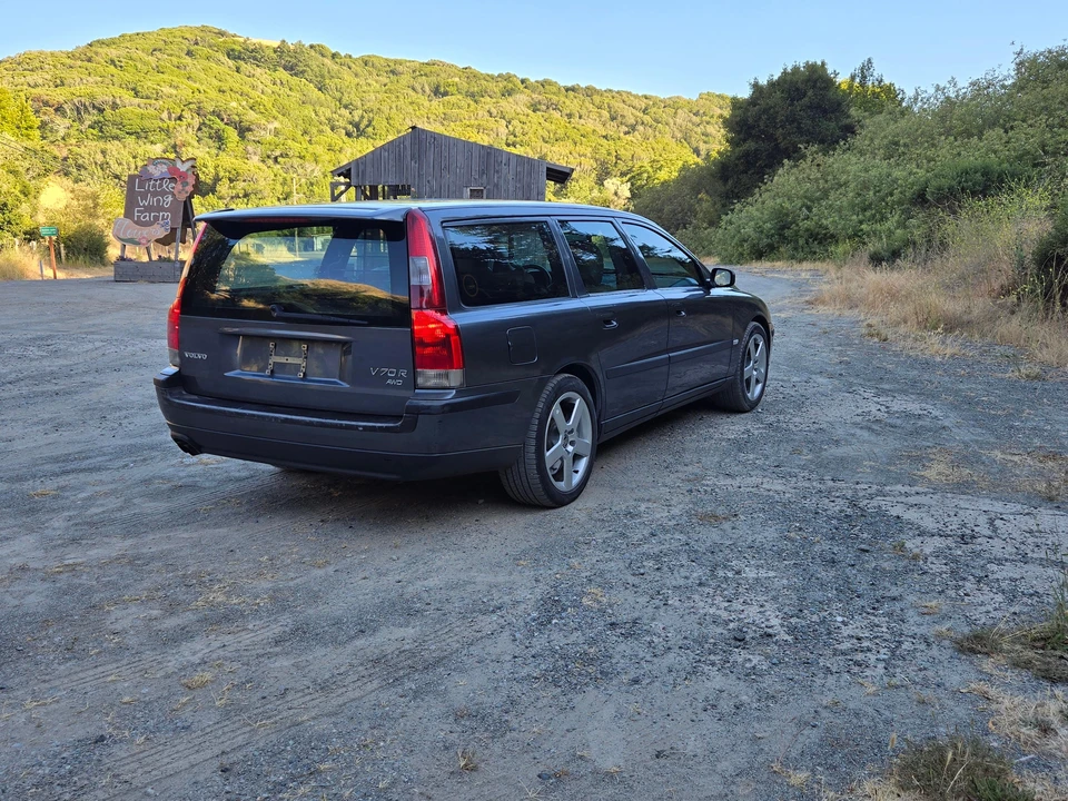 2004 Volvo V70 R 2nd Gen - Image 12 of 31