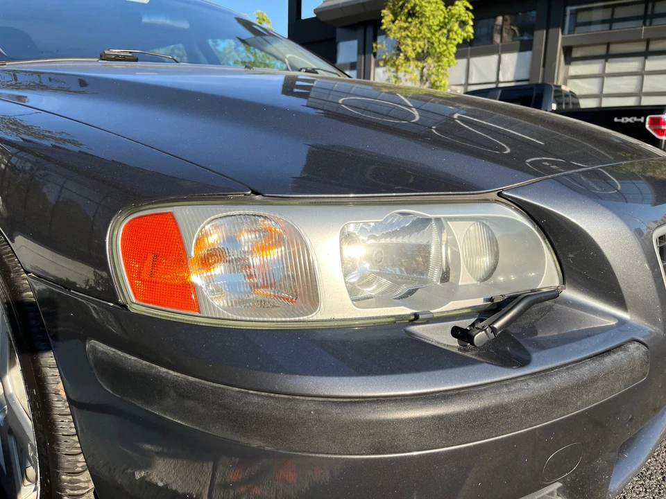 2004 Volvo V70 R 2nd Gen - Image 18 of 31