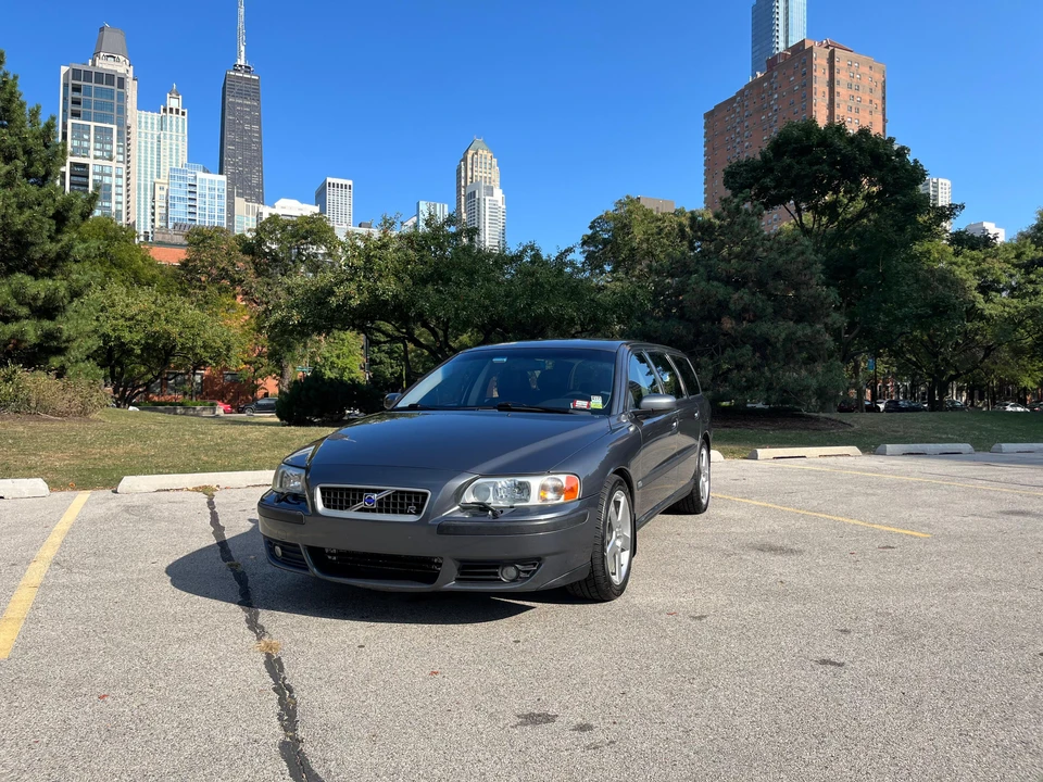 2004 Volvo V70 R 2nd Gen - Image 7 of 31