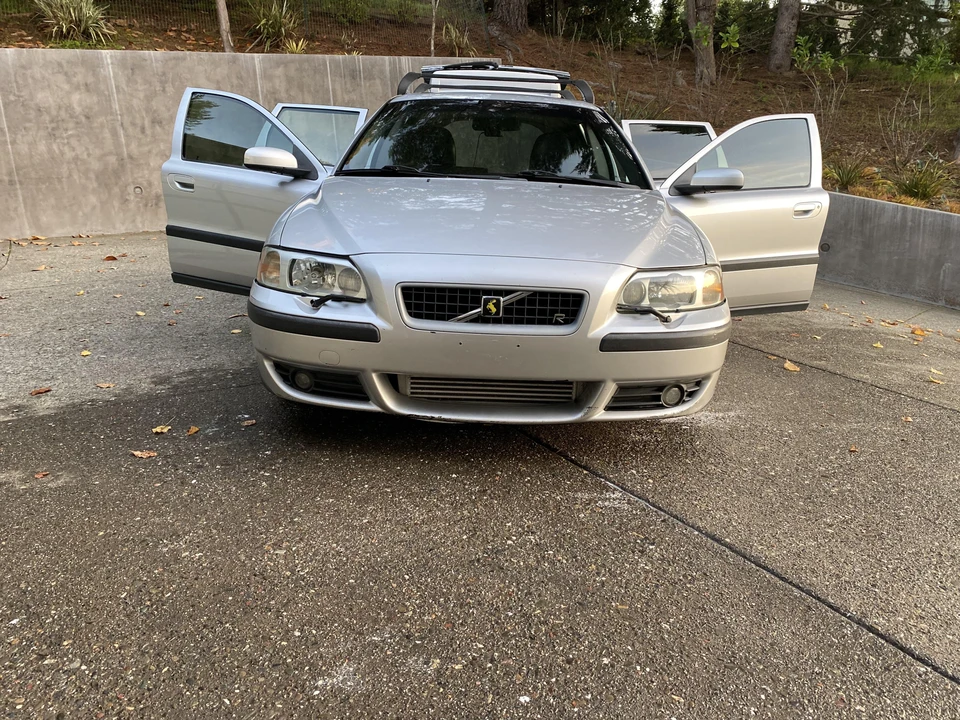 2004 Volvo V70 R 2nd Gen - Image 17 of 31