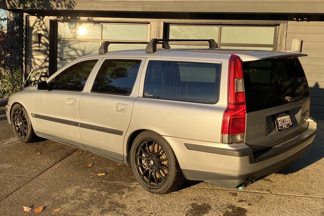 2004 Volvo V70 R 2nd Gen - Image 4 of 31