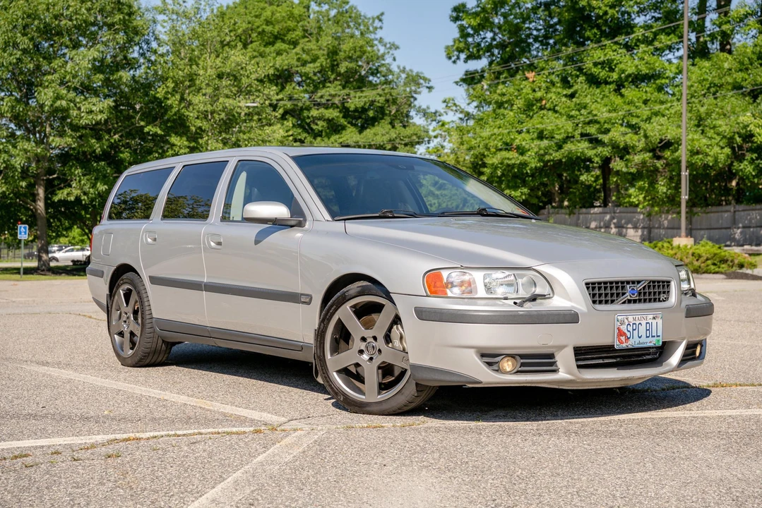 2004 Volvo V70 R 2nd Gen - Image 17 of 31