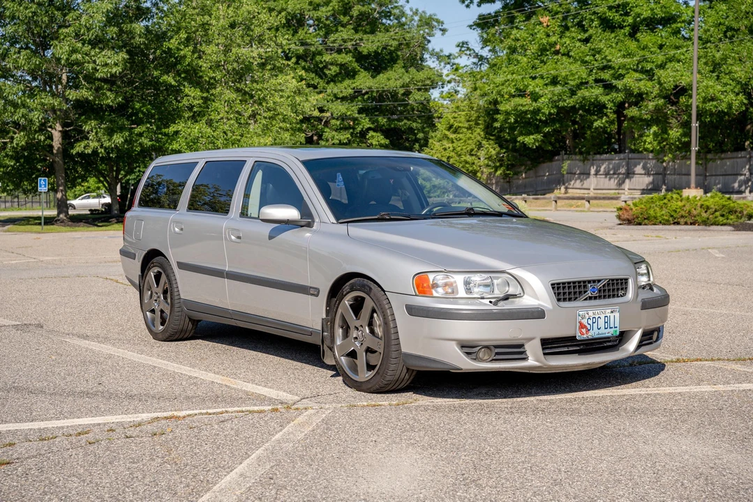 2004 Volvo V70 R 2nd Gen - Image 16 of 31