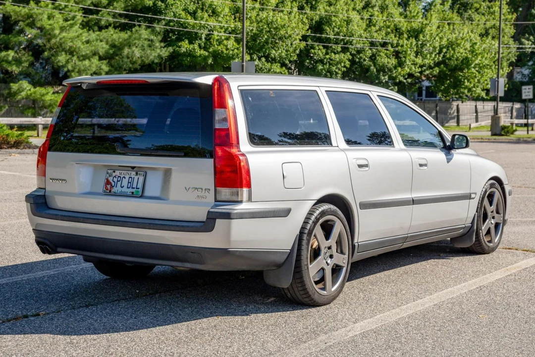 2004 Volvo V70 R 2nd Gen - Image 4 of 31