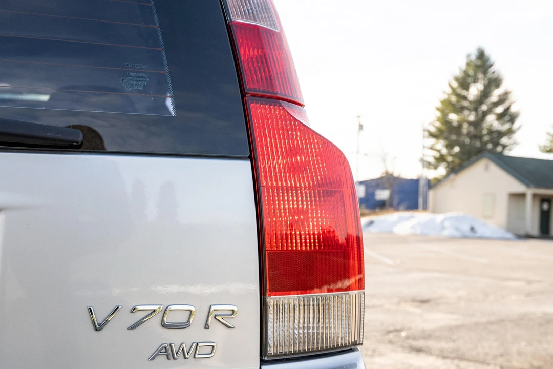 2004 Volvo V70 R 2nd Gen - Image 25 of 31