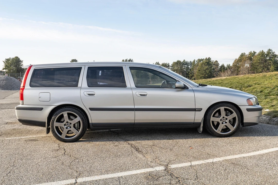 2004 Volvo V70 R 2nd Gen - Image 12 of 31