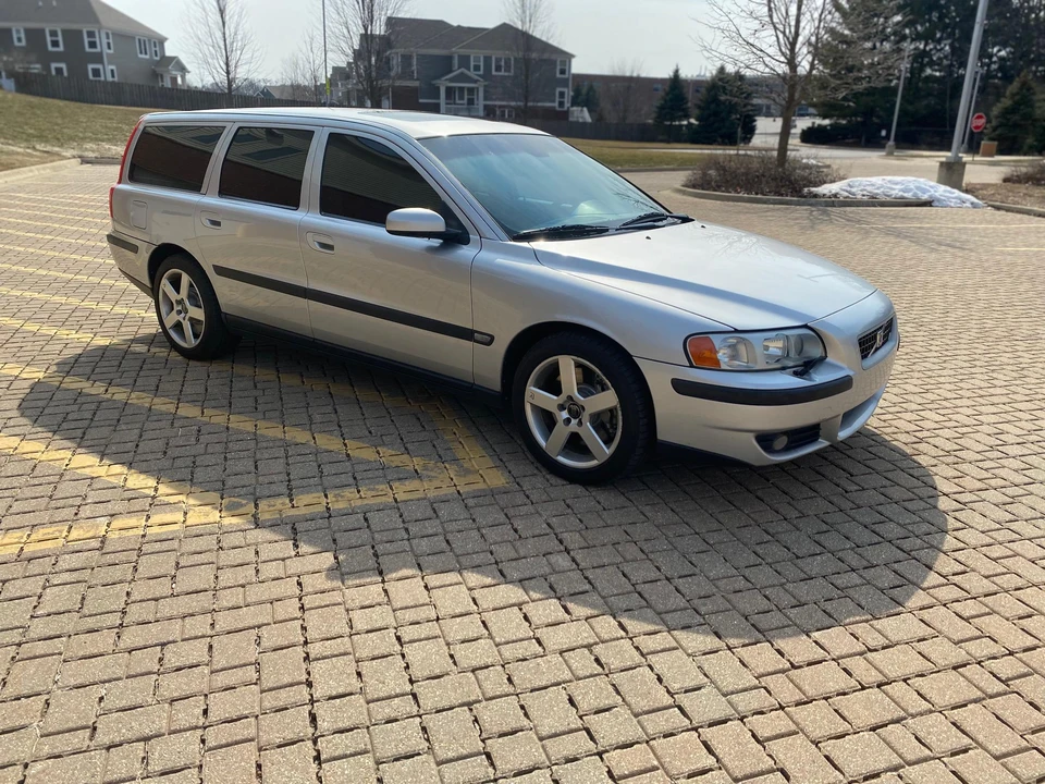 2004 Volvo V70 R 2nd Gen - Image 24 of 31