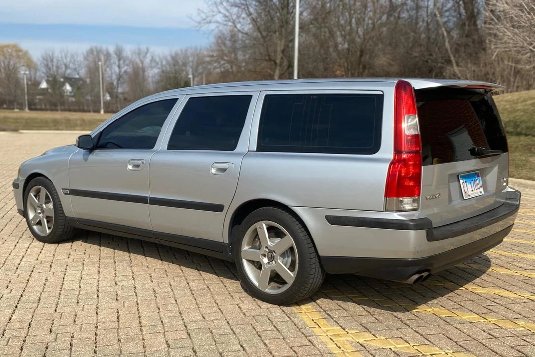 2004 Volvo V70 R 2nd Gen - Image 4 of 31