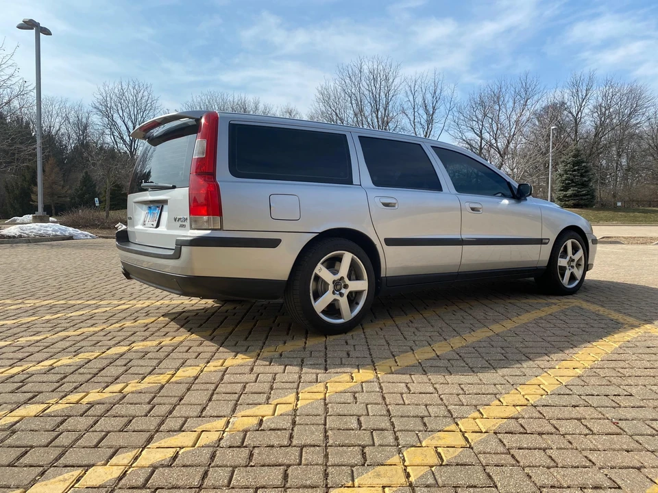 2004 Volvo V70 R 2nd Gen - Image 19 of 31