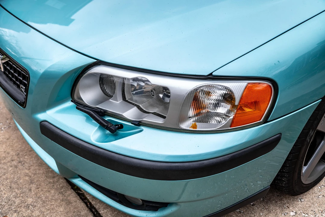 2004 Volvo V70 R 2nd Gen - Image 12 of 31