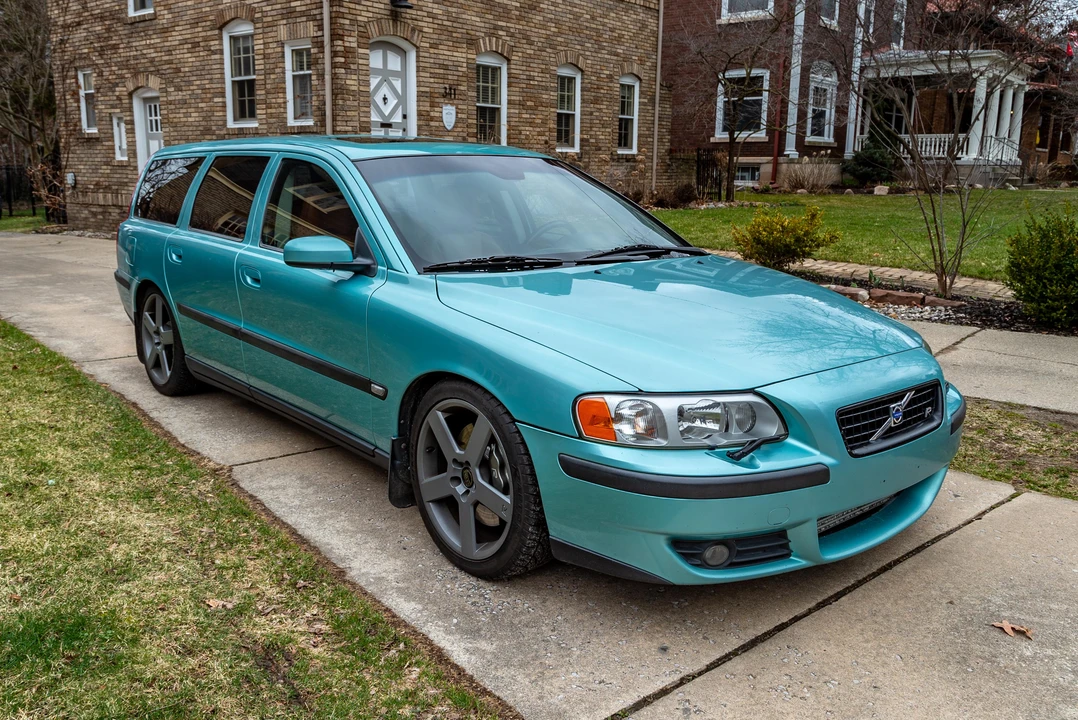 2004 Volvo V70 R 2nd Gen - Image 8 of 31