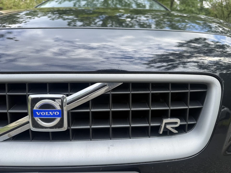 2004 Volvo V70 R 2nd Gen - Image 16 of 31