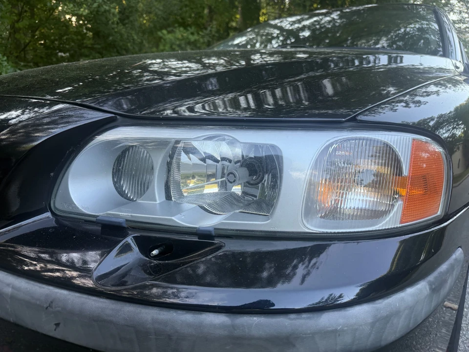 2004 Volvo V70 R 2nd Gen - Image 15 of 31
