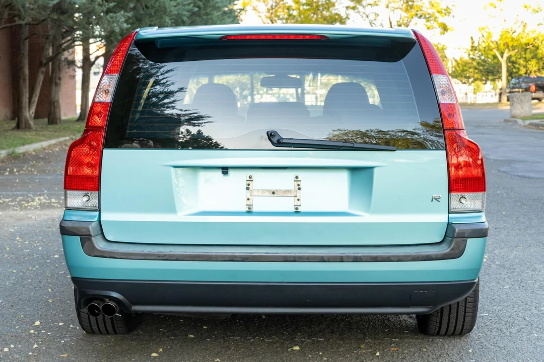 2004 Volvo V70 R 2nd Gen - Image 5 of 31