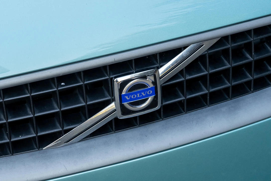 2004 Volvo V70 R 2nd Gen - Image 18 of 31
