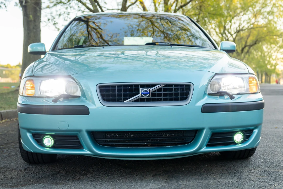2004 Volvo V70 R 2nd Gen - Image 6 of 31