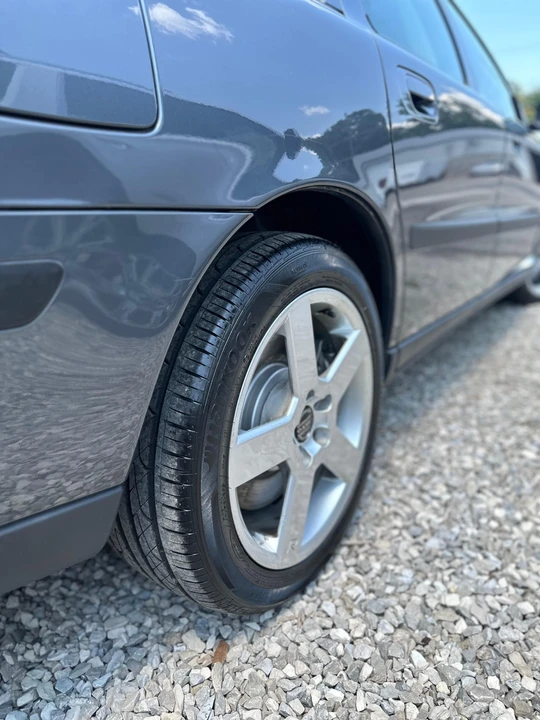 2004 Volvo V70 R 2nd Gen - Image 30 of 31