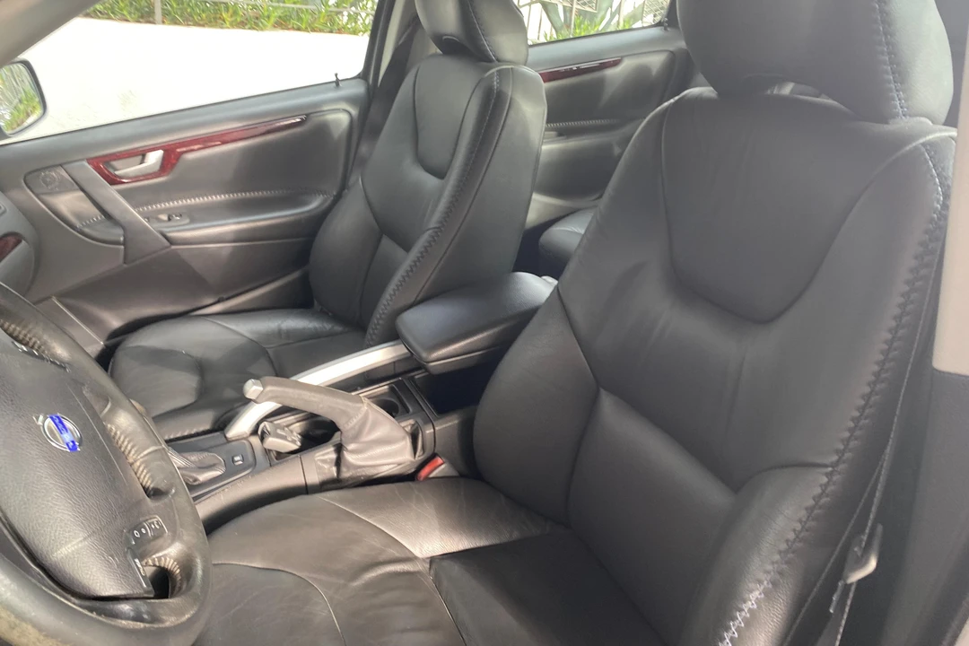 2004 Volvo V70 XC/XC70 2nd Gen - Image 23 of 31