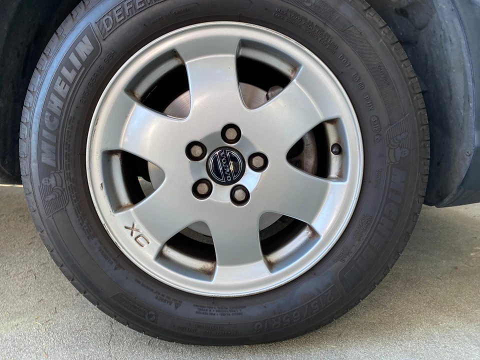 2004 Volvo V70 XC/XC70 2nd Gen - Image 18 of 31
