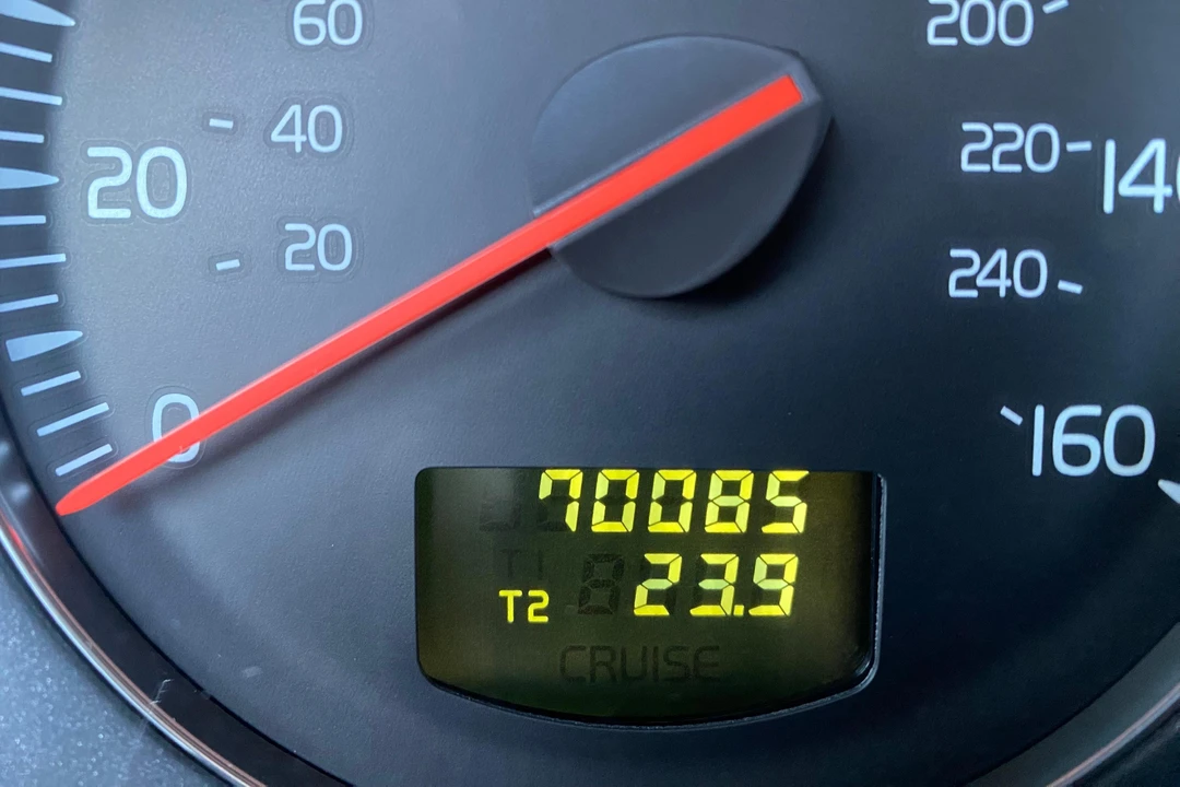 2004 Volvo V70 XC/XC70 2nd Gen - Image 25 of 31