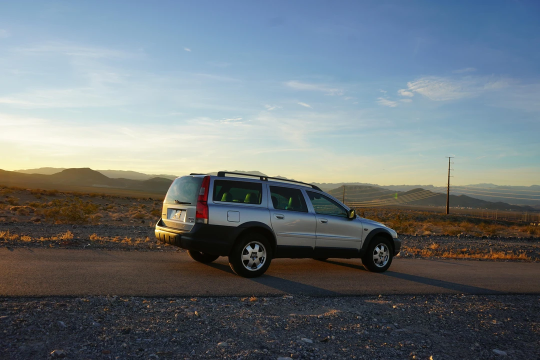 2004 Volvo V70 XC/XC70 2nd Gen - Image 17 of 31