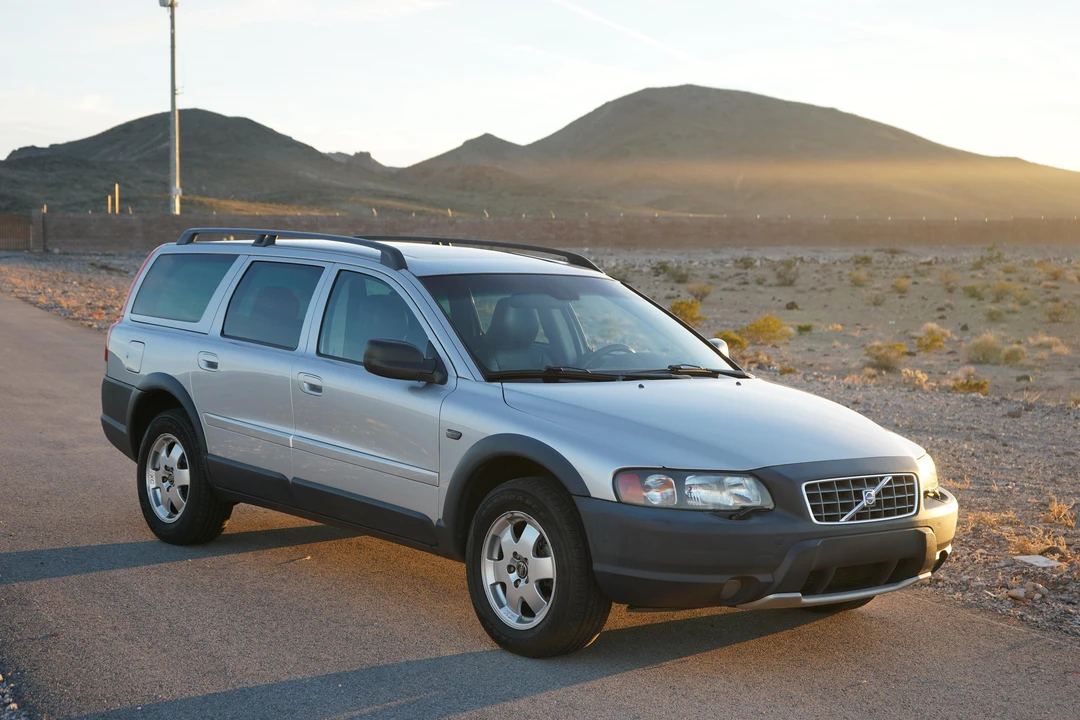 2004 Volvo V70 XC/XC70 2nd Gen - Image 21 of 31