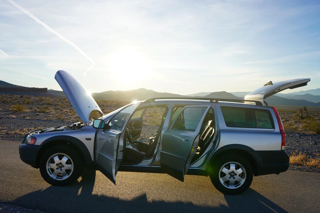 2004 Volvo V70 XC/XC70 2nd Gen - Image 25 of 31