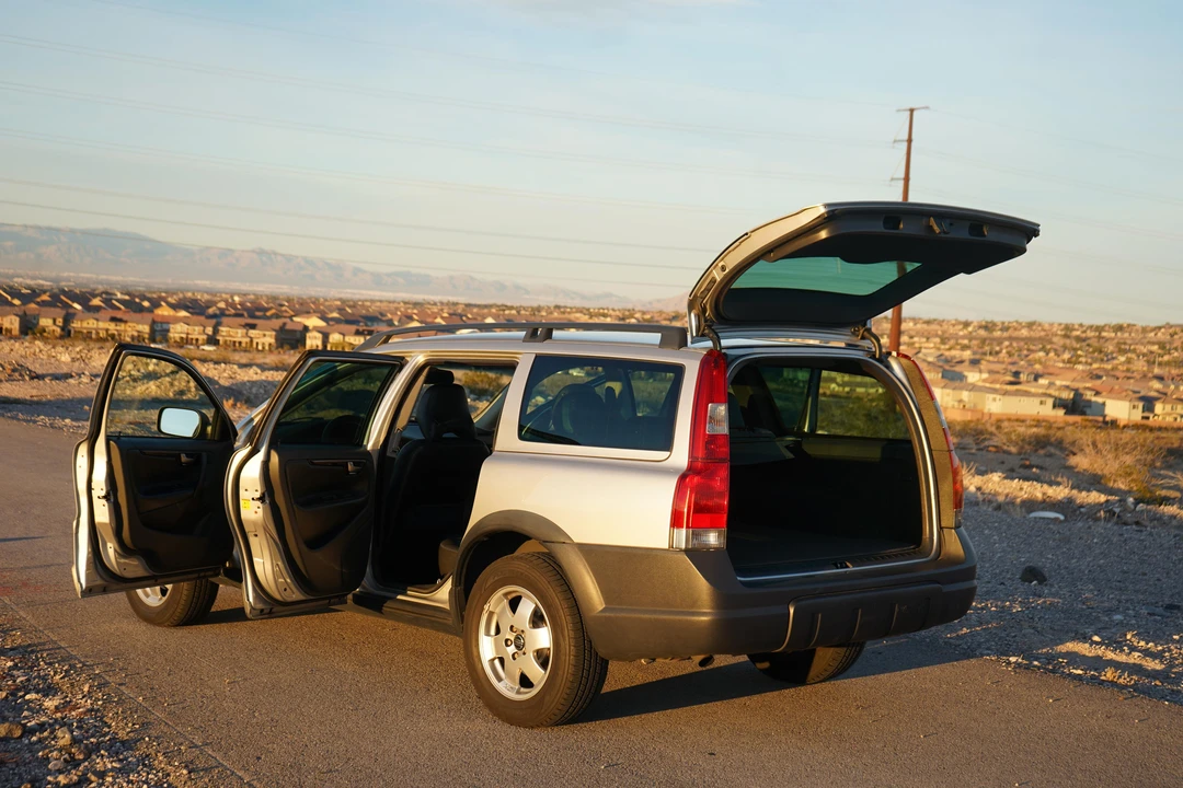 2004 Volvo V70 XC/XC70 2nd Gen - Image 27 of 31