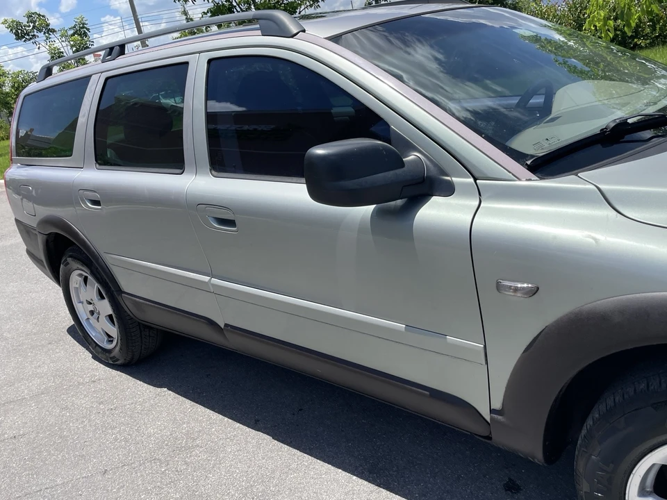 2004 Volvo V70 XC/XC70 2nd Gen - Image 24 of 31