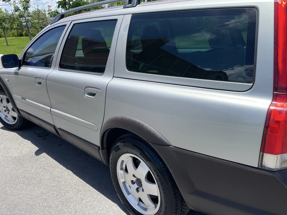 2004 Volvo V70 XC/XC70 2nd Gen - Image 20 of 31