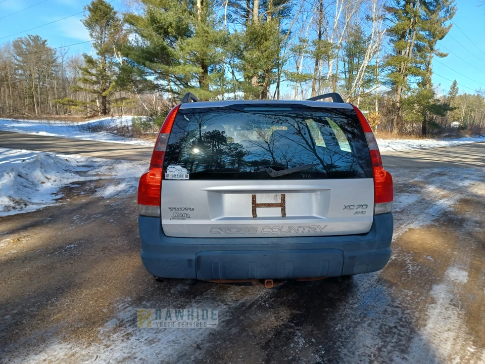 2004 Volvo V70 XC/XC70 2nd Gen - Image 3 of 20