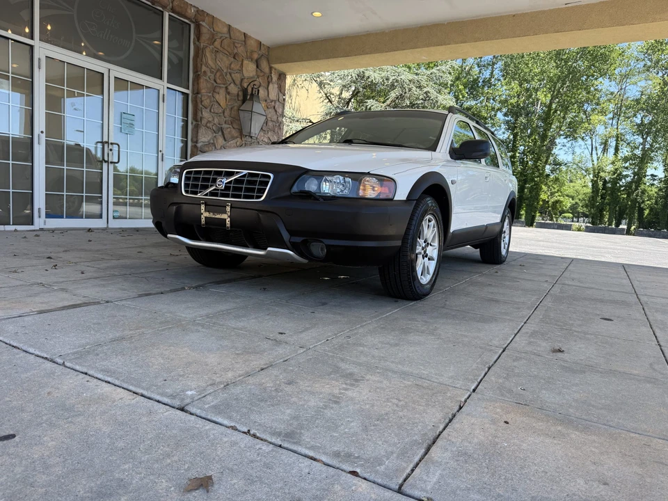2004 Volvo V70 XC/XC70 2nd Gen - Image 27 of 31