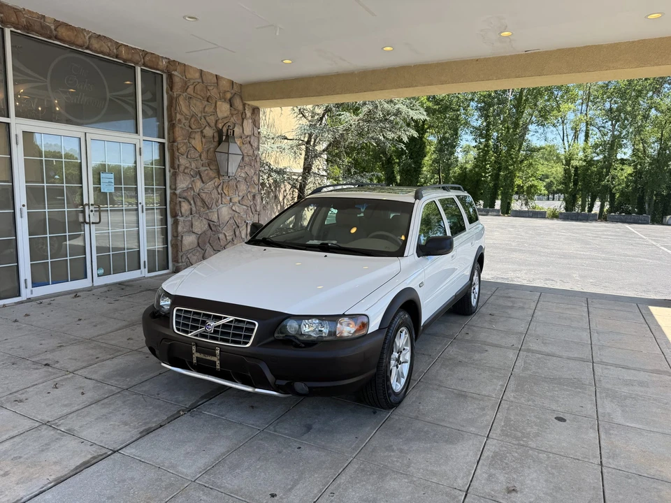 2004 Volvo V70 XC/XC70 2nd Gen - Image 29 of 31