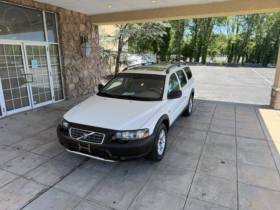 2004 Volvo V70 XC/XC70 2nd Gen - Image 30 of 31