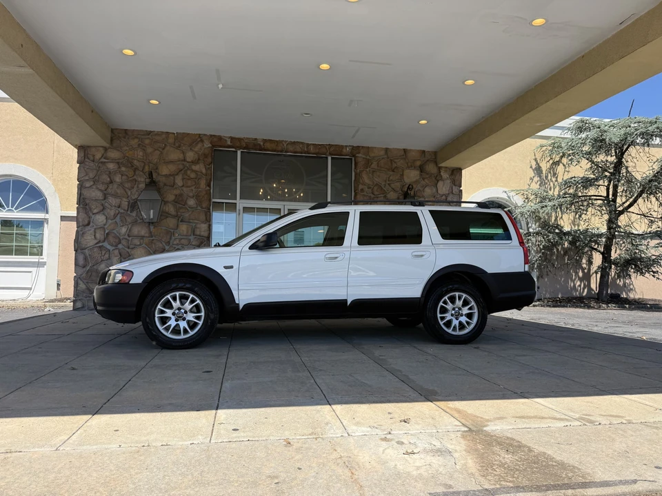 2004 Volvo V70 XC/XC70 2nd Gen - Image 31 of 31
