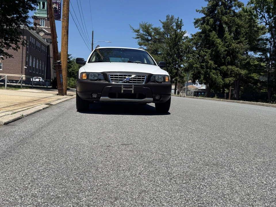 2004 Volvo V70 XC/XC70 2nd Gen - Image 24 of 31