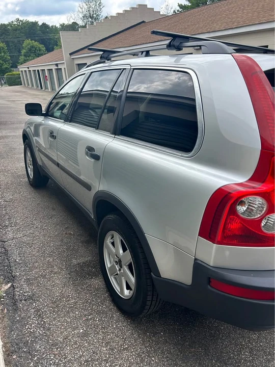 2004 Volvo XC90 1st Gen - Image 3 of 8