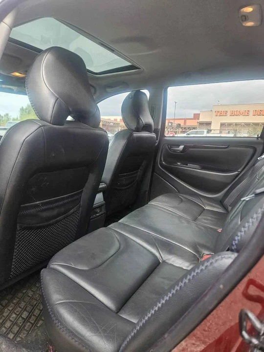 2004 Volvo XC90 1st Gen - Image 11 of 19
