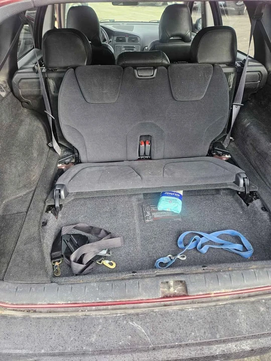2004 Volvo XC90 1st Gen - Image 13 of 19