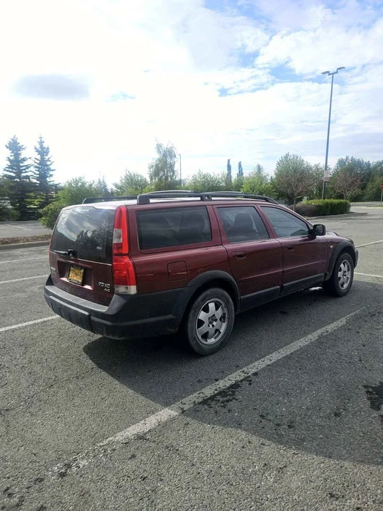 2004 Volvo XC90 1st Gen - Image 5 of 19