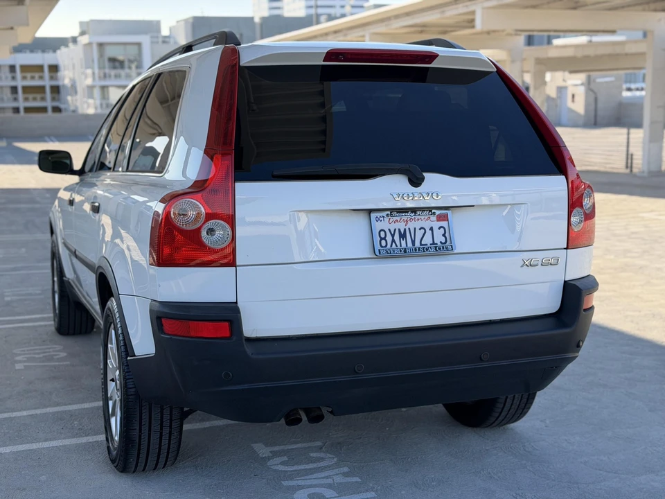2004 Volvo XC90 1st Gen - Image 25 of 31