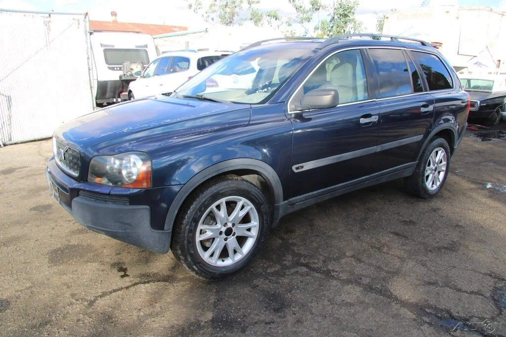 2004 Volvo XC90 1st Gen - Image 2 of 21