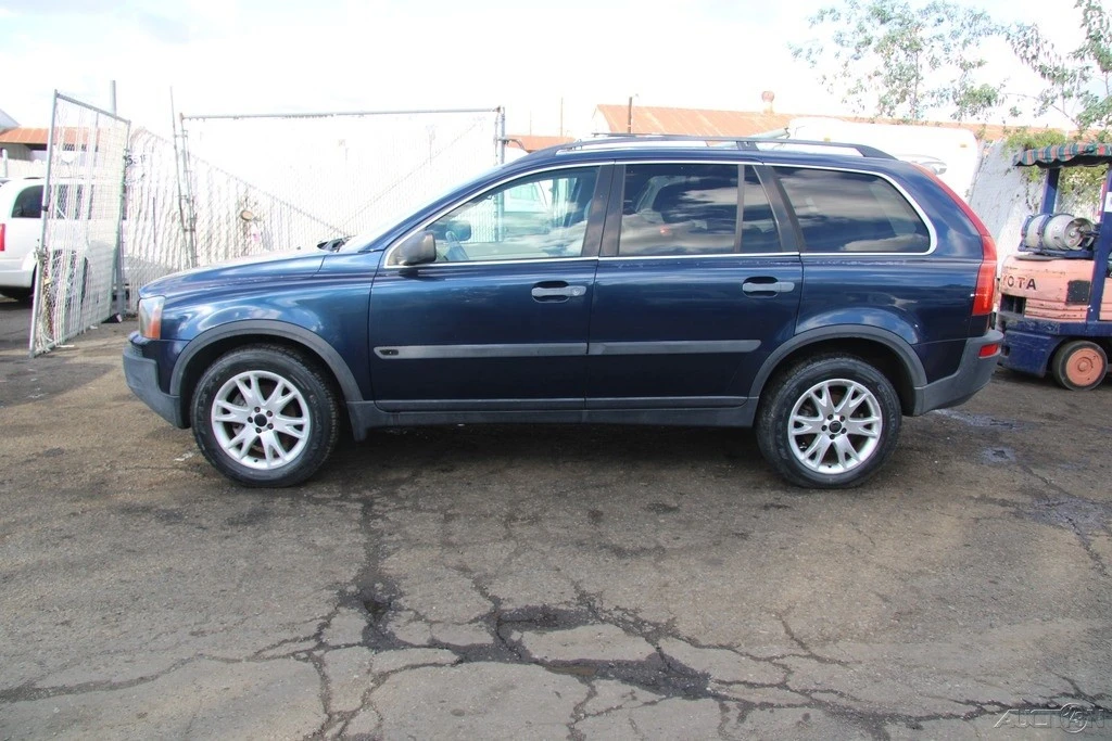 2004 Volvo XC90 1st Gen - Image 3 of 21