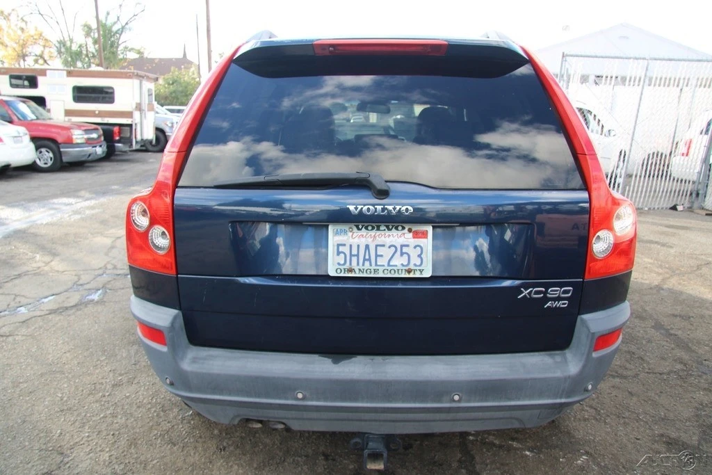 2004 Volvo XC90 1st Gen - Image 5 of 21
