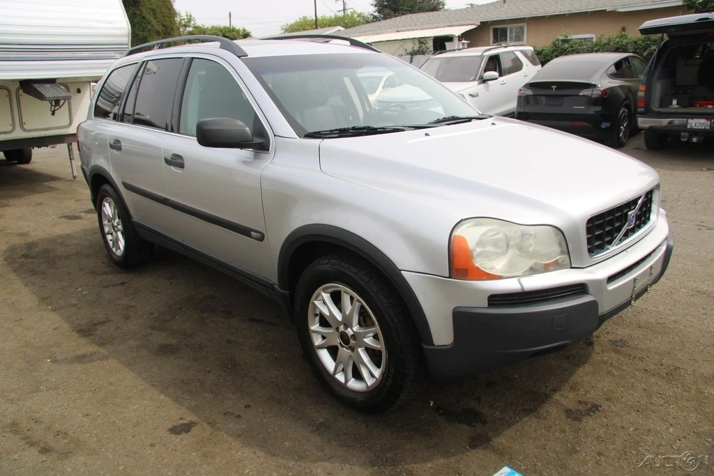 2004 Volvo XC90 1st Gen - Image 10 of 21