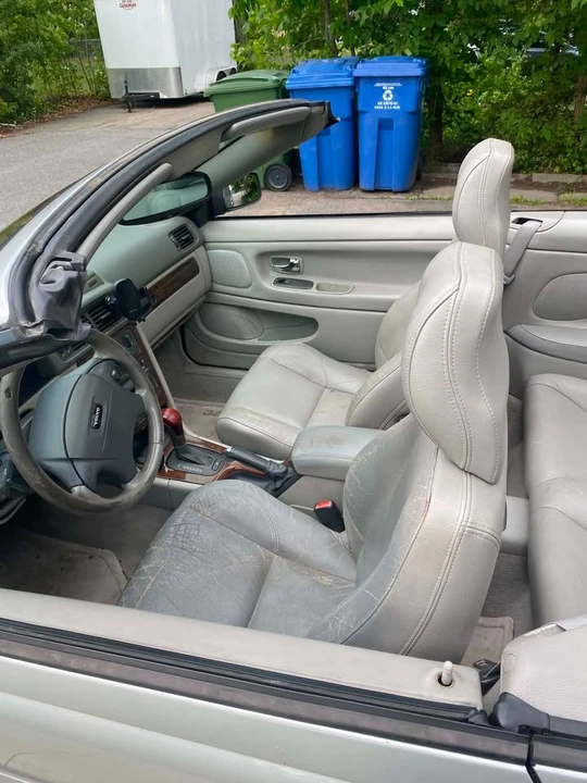 2004 Volvo C70 1st Gen - Image 5 of 7
