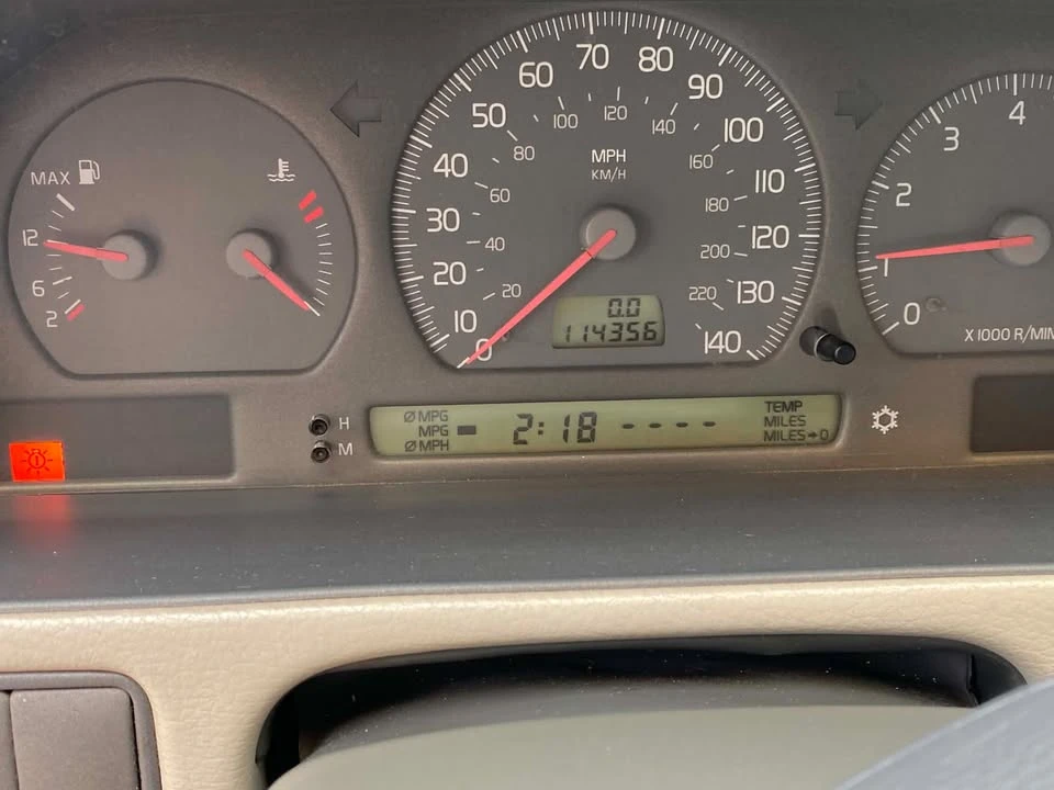 2004 Volvo C70 1st Gen - Image 7 of 7